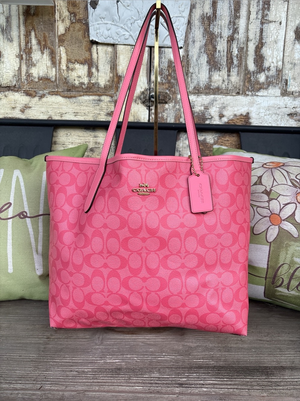 Coach Pink Reversible City Tote w/ Tea rose interior and Matching wallet. NWOT